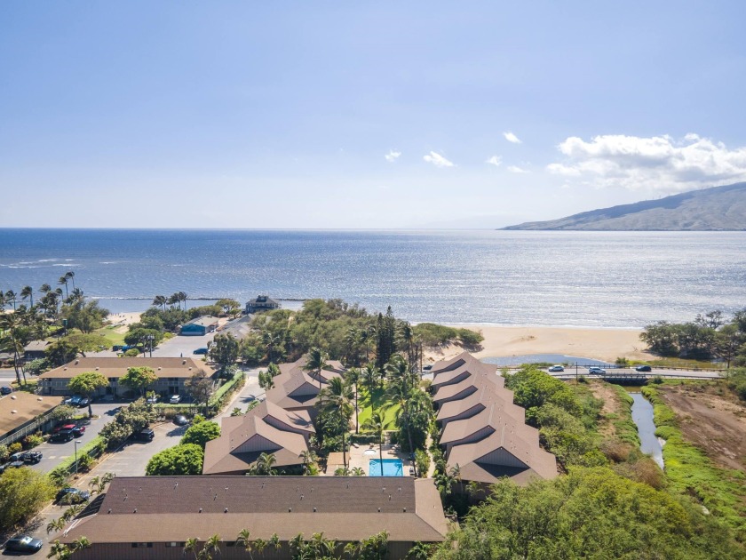Highly sought after location within Kihei Bay Vista Resort! Top - Beach Condo for sale in Kihei, Hawaii on Beachhouse.com