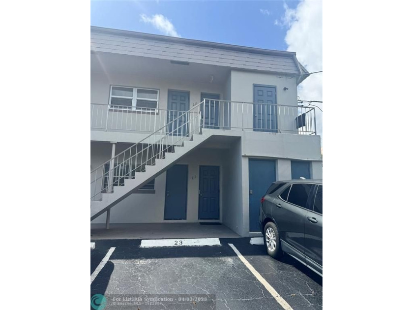 Don't miss the opportunity to rent in a small, quiet complex - Beach Condo for sale in Oakland Park, Florida on Beachhouse.com