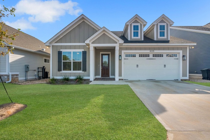 Experience modern living in this barely lived-in 4-bedroom - Beach Home for sale in Tallahassee, Florida on Beachhouse.com