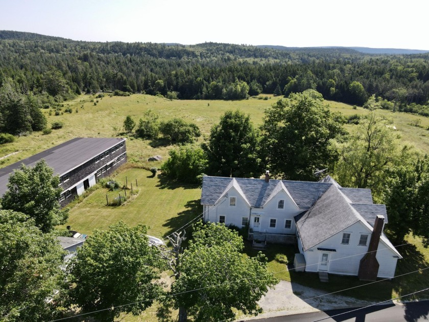 Discover the charm of coastal Maine living at 949 Cape Rosier - Beach Home for sale in Brooksville, Maine on Beachhouse.com