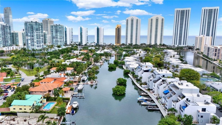 Imagine waking up each morning to breathtaking views and - Beach Condo for sale in Sunny Isles Beach, Florida on Beachhouse.com