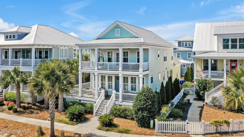 Welcome to Seagrove on Carolina Beach, the islands most sought - Beach Home for sale in Carolina Beach, North Carolina on Beachhouse.com