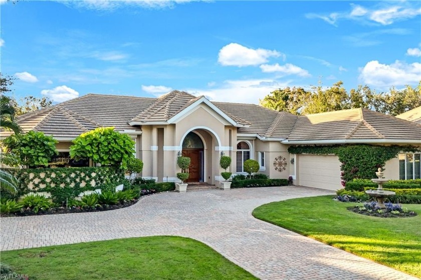 Exterior features Panoramic golf course views from the screened - Beach Home for sale in Naples, Florida on Beachhouse.com