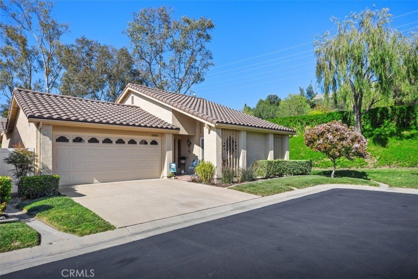Nestled at the end of a cul-de-sac this beautifully updated - Beach Home for sale in Mission Viejo, California on Beachhouse.com