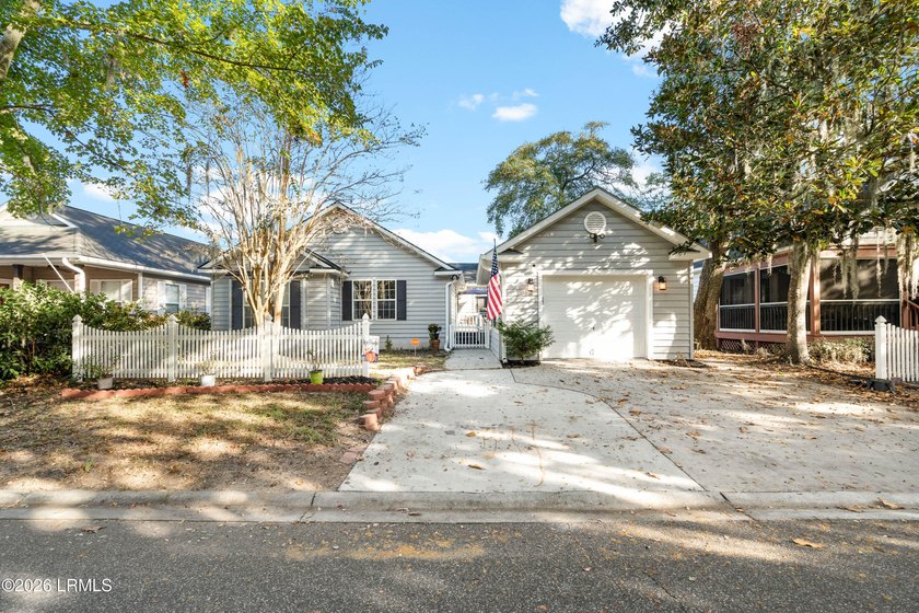 Welcome to 21 Caswell in the highly sought-after Picket Fences - Beach Home for sale in Beaufort, South Carolina on Beachhouse.com