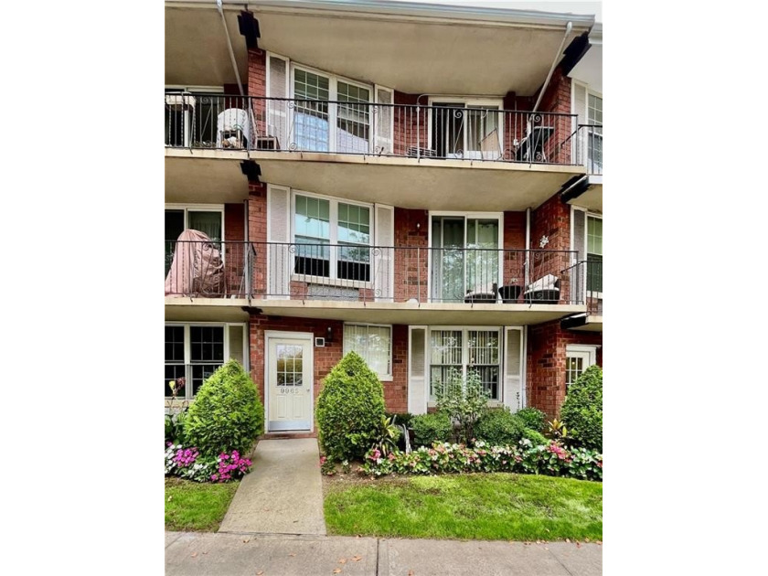 Well-Maintained & Move-In Ready 1-Bedroom Co-op with Iconic - Beach Other for sale in Brooklyn, New York on Beachhouse.com