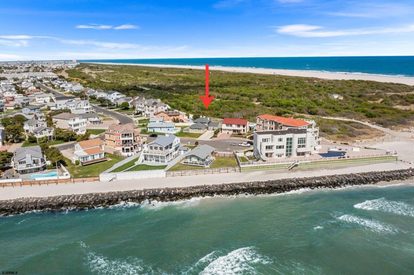 *****Location cannot be beat!! Ocean and Atlantic City Skyline - Beach Home for sale in Brigantine, New Jersey on Beachhouse.com
