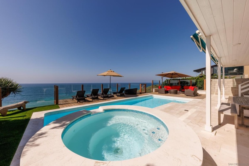 Oceanfront Luxury with PoolSpa, Beach - Beach Vacation Rentals in Encinitas, California on Beachhouse.com