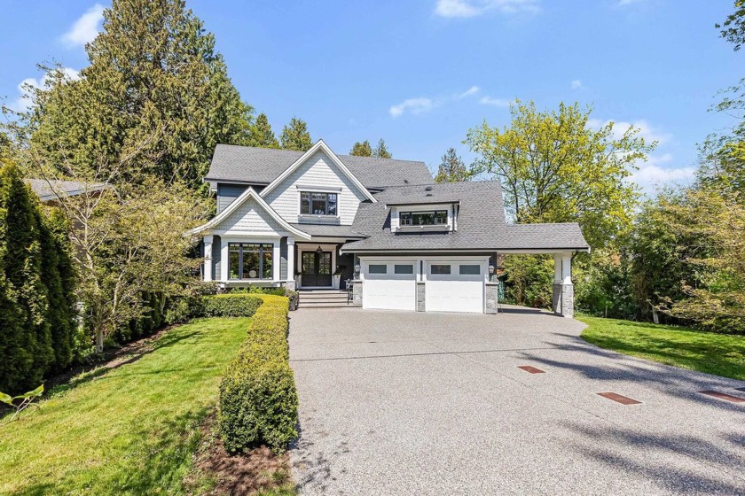 Highly sought-after Crescent Heights! This custom-built 2-storey - Beach Home for sale in Surrey,  on Beachhouse.com