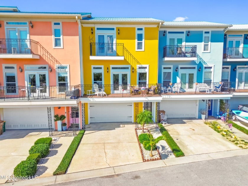 This stunning 2-bedroom, 2.5-bath townhouse is just half a block - Beach Townhome/Townhouse for sale in Long Beach, Mississippi on Beachhouse.com