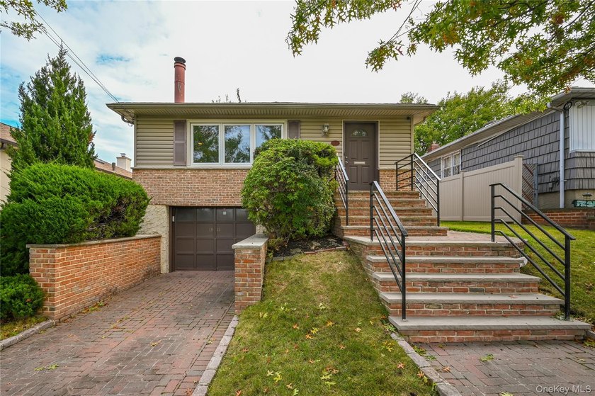 First time on the market in 70 years. Lovingly maintained - Beach Home for sale in Whitestone, New York on Beachhouse.com