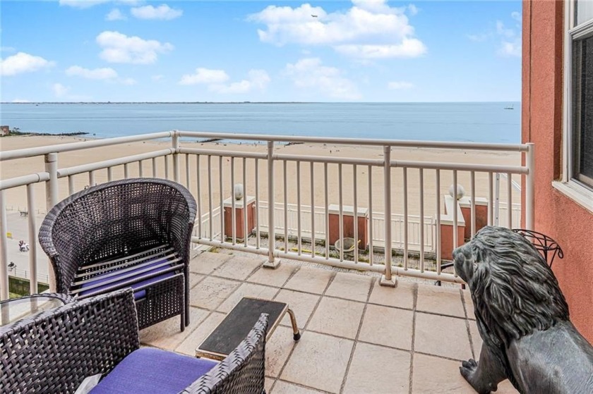 Oceana Condominium & Club in South Brooklyn. This tastefully - Beach Condo for sale in Brooklyn, New York on Beachhouse.com