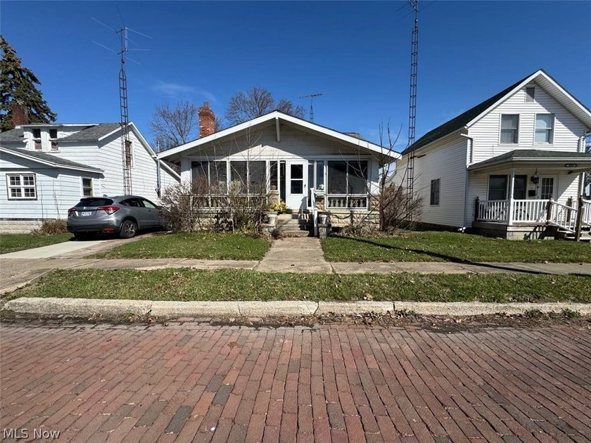 3-bedroom, 1-bath home located on E. 7th Street in Port Clinton - Beach Home for sale in Port Clinton, Ohio on Beachhouse.com