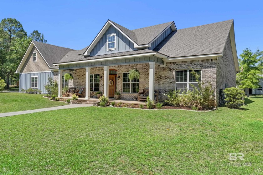 Tucked away at the end of a quiet, dead-end street, this - Beach Home for sale in Robertsdale, Alabama on Beachhouse.com