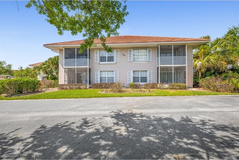 Beautifully updated and remodeled 1st floor condo in the - Beach Condo for sale in Vero Beach, Florida on Beachhouse.com