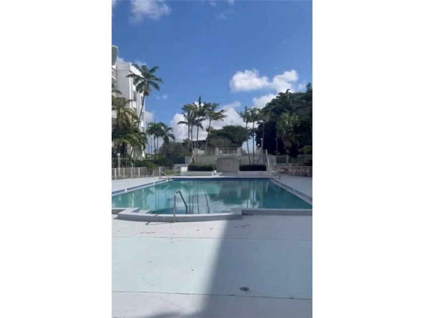 BEAUTIFUL no assessment / no rental restrictions
Cozy1 bed, 1 - Beach Condo for sale in Miami, Florida on Beachhouse.com
