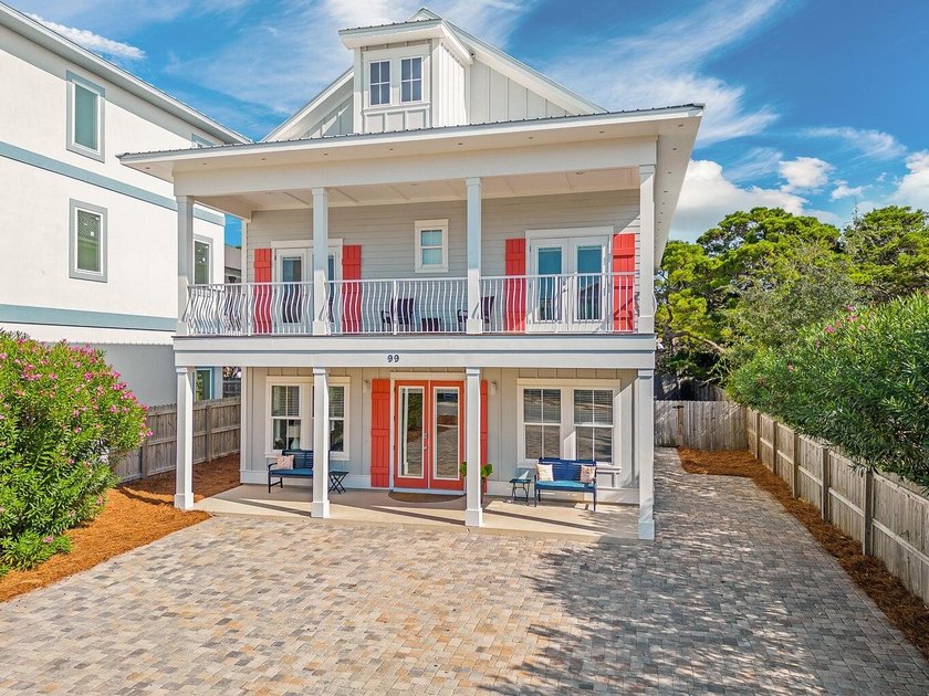 Serenity awaits in Crystal Beach! This beautifully appointed - Beach Home for sale in Destin, Florida on Beachhouse.com