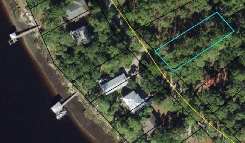 Don't miss this opportunity to own a spacious lot over 1/3 acre - Beach Lot for sale in Panacea, Florida on Beachhouse.com