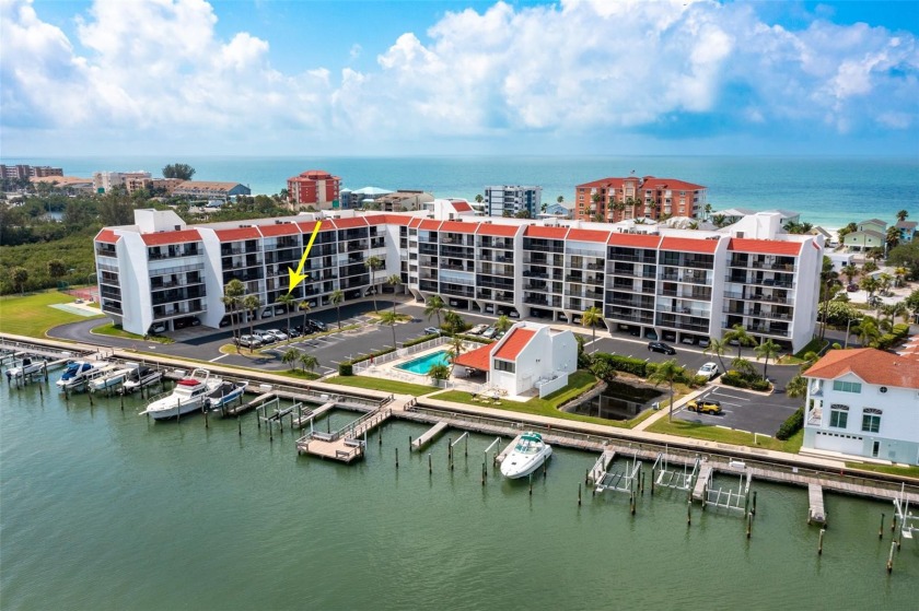 Looking for the perfect place to enjoy the Florida Sunshine? - Beach Condo for sale in Indian Shores, Florida on Beachhouse.com