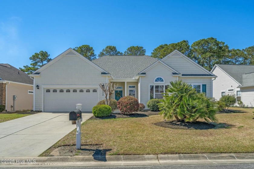 Welcome home! Located in the established golf course community - Beach Home for sale in Calabash, North Carolina on Beachhouse.com