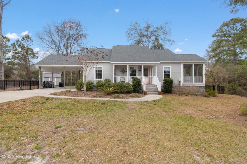 Welcome to this charming coastal retreat in the heart of Sunset - Beach Home for sale in Sunset Beach, North Carolina on Beachhouse.com