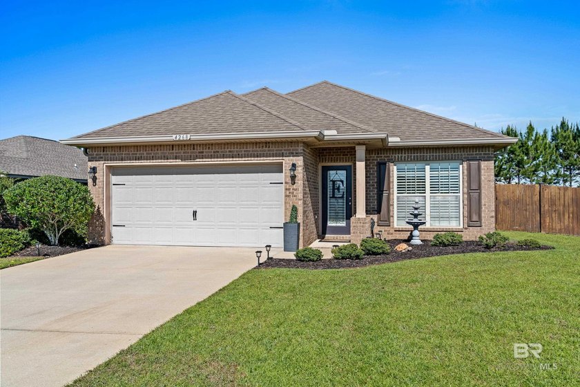 Perfectly positioned between Hwy 59 and the Foley Beach Express - Beach Home for sale in Gulf Shores, Alabama on Beachhouse.com