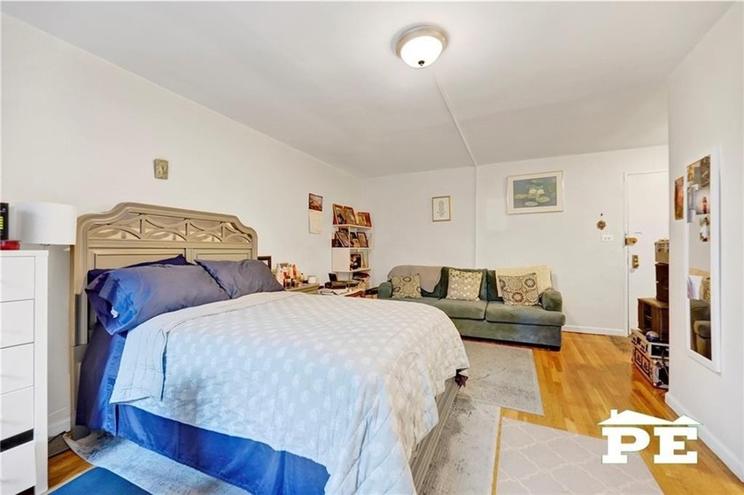 Spacious studio apartment in Kings Village. Located in Old Mill - Beach Other for sale in Brooklyn, New York on Beachhouse.com