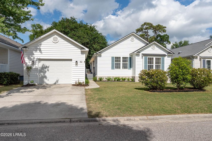 SELLER OFFERING 10k in concessions!! Welcome to 52 White Pond - Beach Home for sale in Beaufort, South Carolina on Beachhouse.com