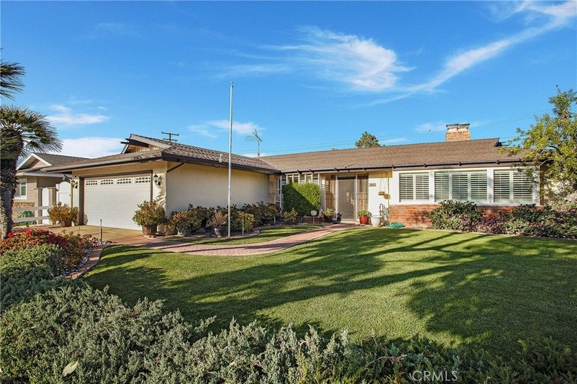 Home For Sale in Costa Mesa - Beach Home for sale in Costa Mesa, California on Beachhouse.com