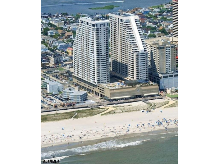 Stunning 2 Bedroom, 1.5 Bath Corner Unit with Ocean & City - Beach Condo for sale in Atlantic City, New Jersey on Beachhouse.com