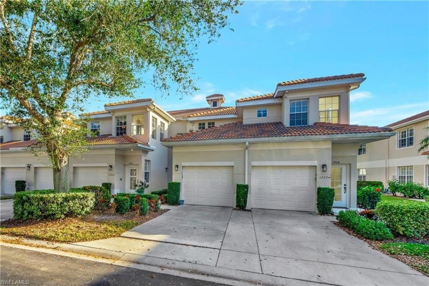 This Bridgwater Bay one-of-a-kind glass enclosed lanai, in this - Beach Home for sale in Naples, Florida on Beachhouse.com