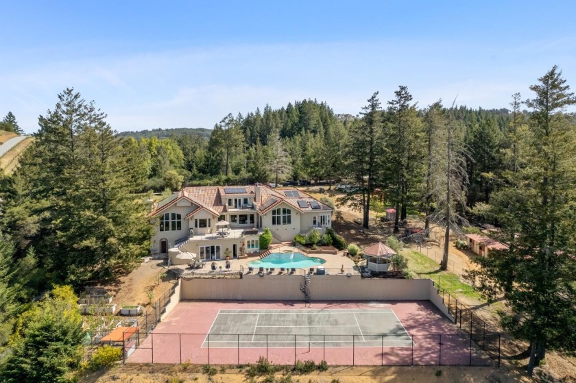 Magnificent estate with breathtaking mountain, coastal & ocean - Beach Home for sale in Los Gatos, California on Beachhouse.com