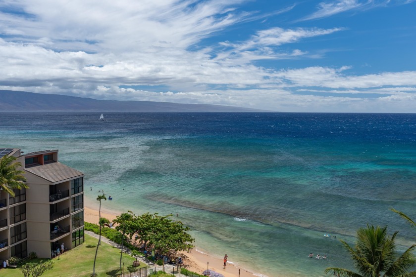 Located on the top floor, Kaanapali Shores 905, a 1 bed, 1 bath - Beach Condo for sale in Lahaina, Hawaii on Beachhouse.com
