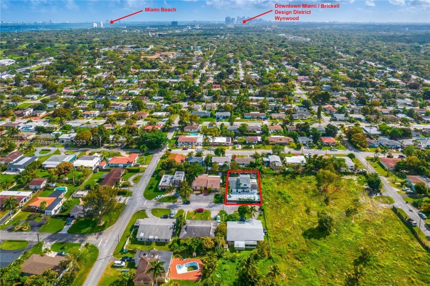 Amazing opportunity to own an income producing Duplex with a - Beach Townhome/Townhouse for sale in Miami, Florida on Beachhouse.com