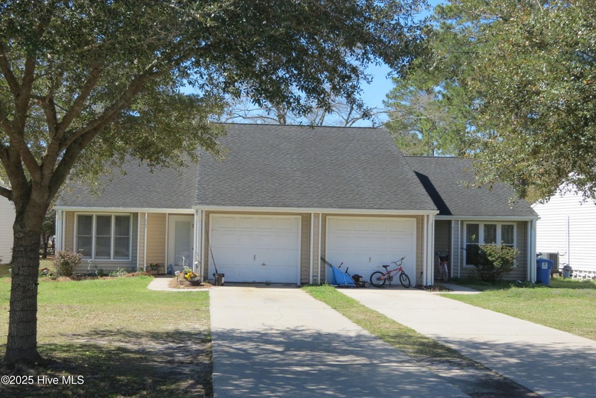 INVESTORS, TAKE NOTE! A full duplex building is now available in - Beach Home for sale in Oriental, North Carolina on Beachhouse.com