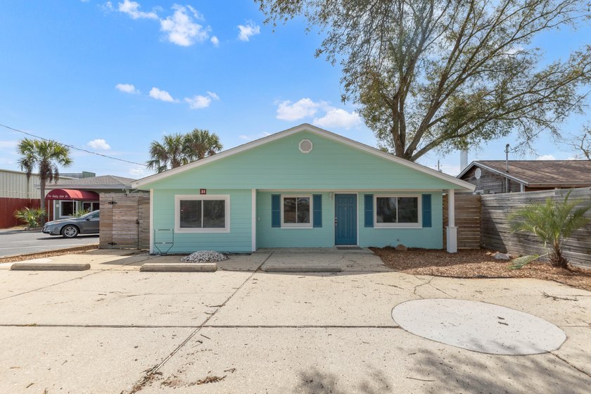 31 Kelly Ave NE in Fort Walton Beach, FL is an exceptional and - Beach Condo for sale in Fort Walton Beach, Florida on Beachhouse.com