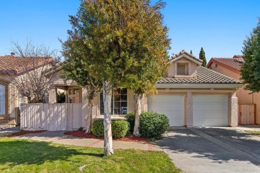 Welcome to 290 Clinton Court, a charming residence in the heart - Beach Home for sale in Salinas, California on Beachhouse.com