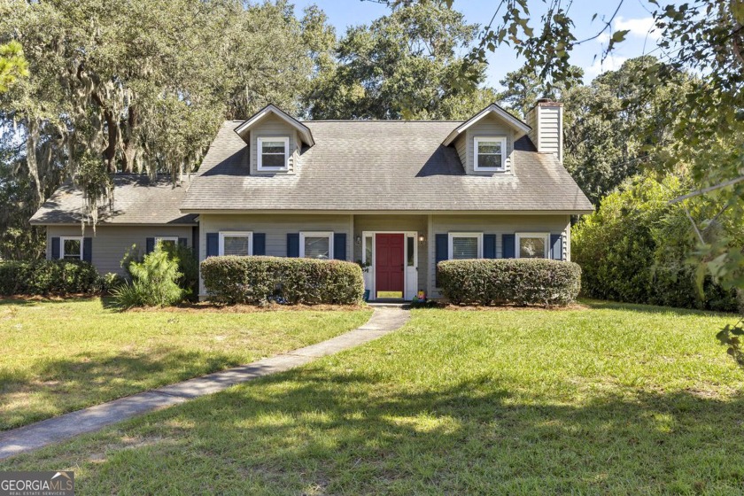 Welcome to the quiet neighborhood of Heatherwood, part of the - Beach Home for sale in Savannah, Georgia on Beachhouse.com