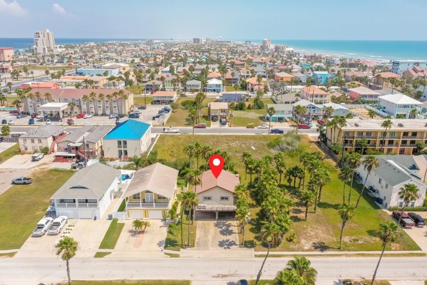 Great Opportunity , For the Investor . This Single Family home - Beach Home for sale in South Padre Island, Texas on Beachhouse.com