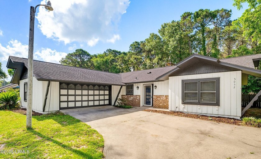 Recently renovated 3BR/2BA home in the Mink Point neighborhood! - Beach Home for sale in Beaufort, South Carolina on Beachhouse.com