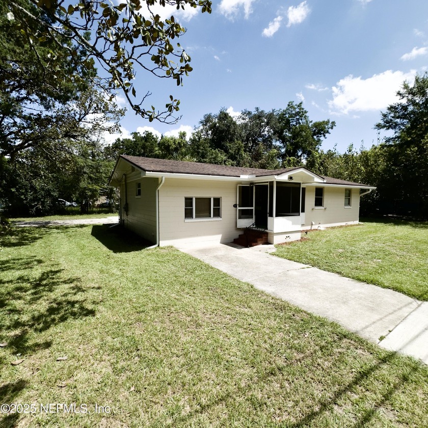 Welcome to this beautifully renovated concrete block home - Beach Home for sale in Jacksonville, Florida on Beachhouse.com