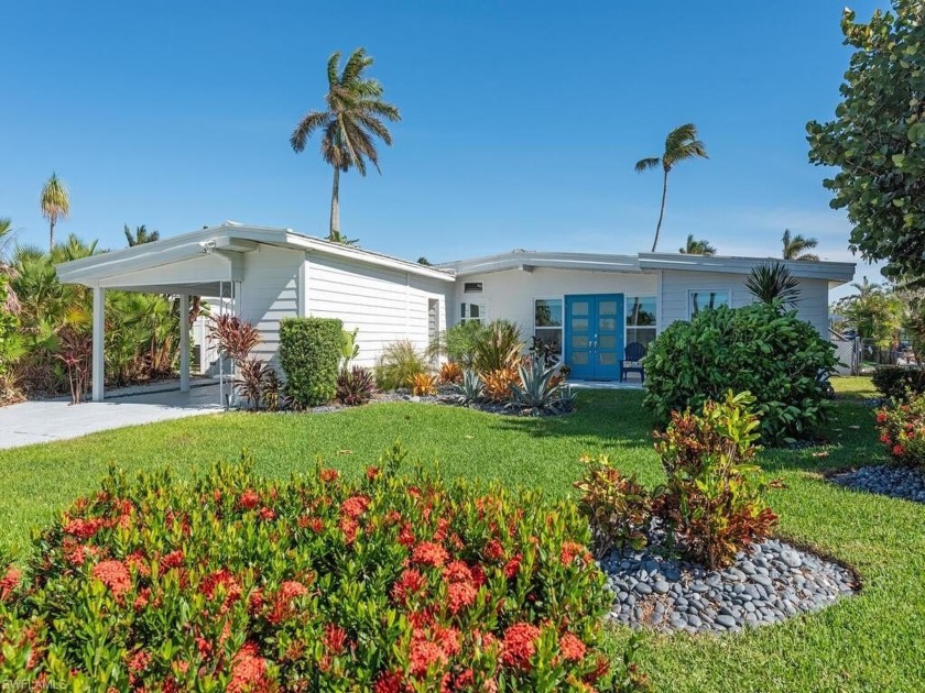 This beautiful home located in the charming downtown waterfront - Beach Home for sale in Naples, Florida on Beachhouse.com