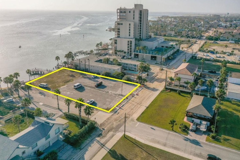 This is a unique BAYRONT parcel of property.  Zoned commercial - Beach Lot for sale in South Padre Island, Texas on Beachhouse.com