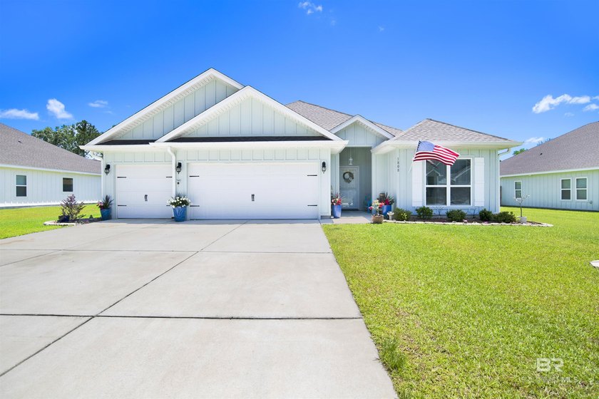 Experience exceptional living in Peachtree! You are only minutes - Beach Home for sale in Foley, Alabama on Beachhouse.com
