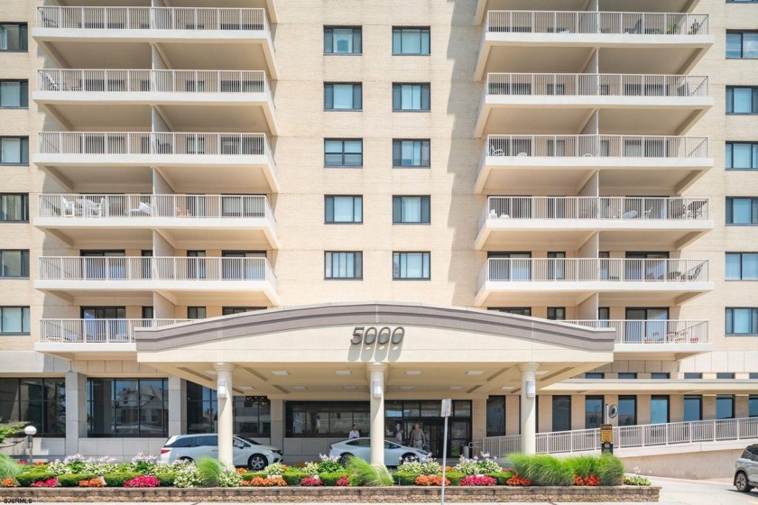 Luxury Waterfront Condo | Ventnor City | Beach & Bay Views | - Beach Condo for sale in Ventnor, New Jersey on Beachhouse.com