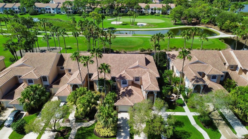 Mesmerizing panoramic golf and lake views! Quiet and tranquil - Beach Condo for sale in Palm Beach Gardens, Florida on Beachhouse.com