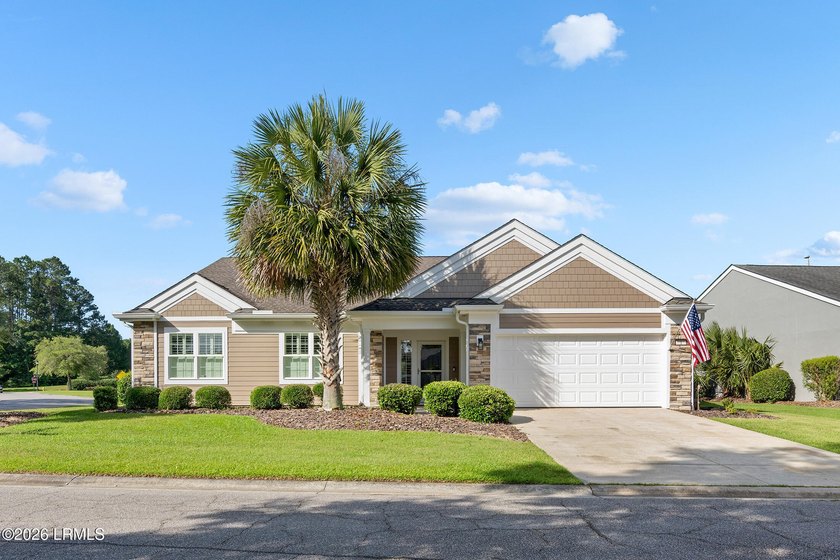 WELCOME HOME to this beautifully updated Wisteria model in the - Beach Home for sale in Bluffton, South Carolina on Beachhouse.com