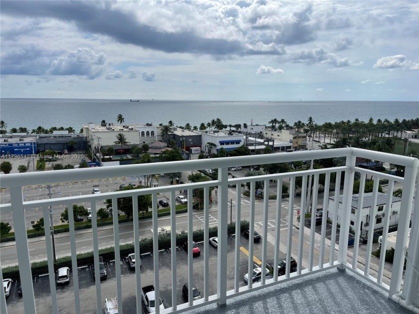 Excellent locatio with a great view from the 11th floor. 1 block - Beach Condo for sale in Fort Lauderdale, Florida on Beachhouse.com