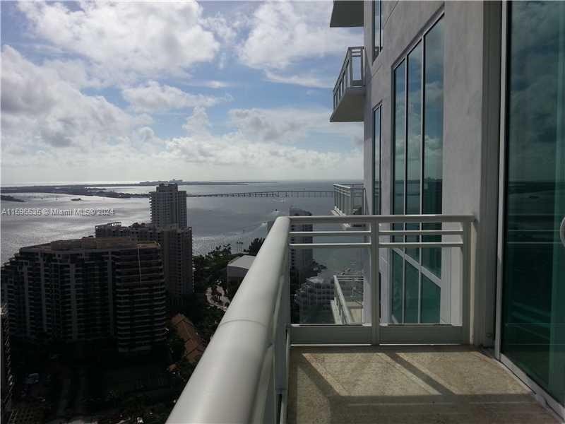 YOU WILL NOT WANT TO LEAVE THIS BREATHTAKING UNIT WITH PRIVATE - Beach Condo for sale in Miami, Florida on Beachhouse.com