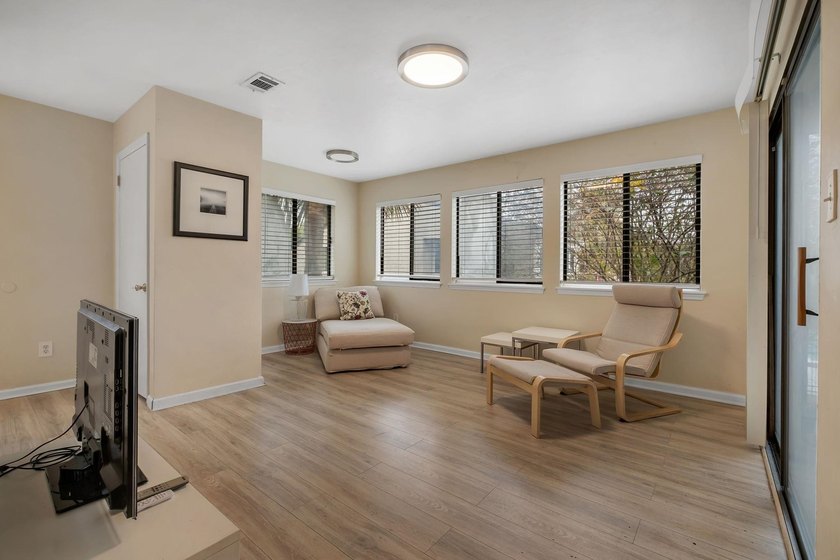 Welcome to The Lakes-a sought-after gated townhome community - Beach Townhome/Townhouse for sale in Tallahassee, Florida on Beachhouse.com